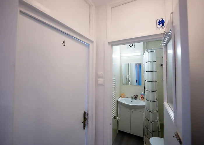 Проживание в семье Edelweiss -gara *