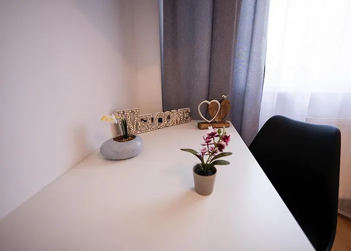 Edelweiss -gara Проживание в семье Брашов